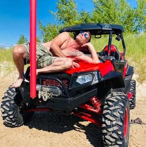 Meet your Posher, Scott